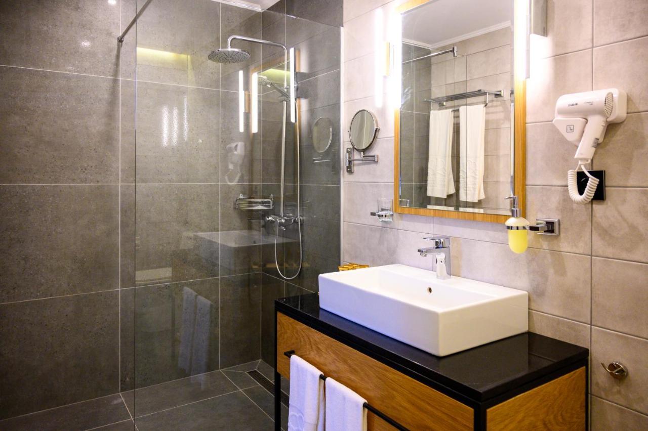 Royal Beach House 2 Bedrooms